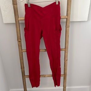 LULULEMON RED LEGGINGS SIZE 4